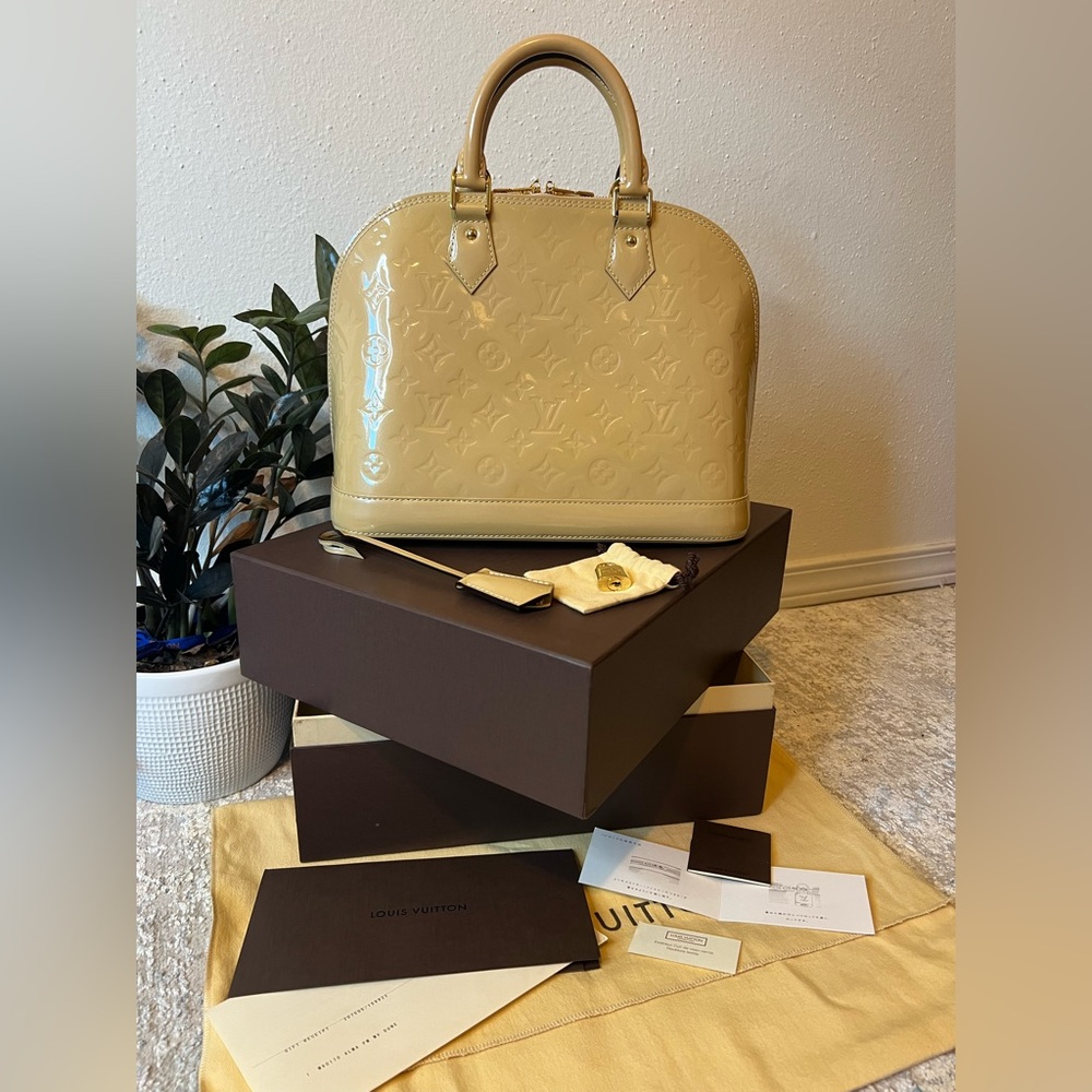 🌹Louis Vuitton Alma PM MV DUNE🌹